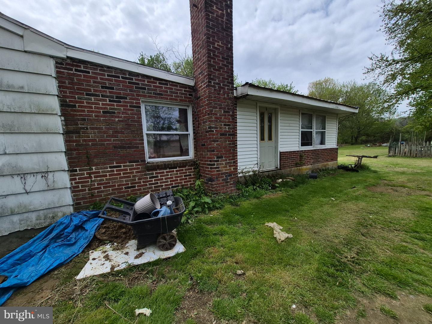 194 Water St Property Photo 2