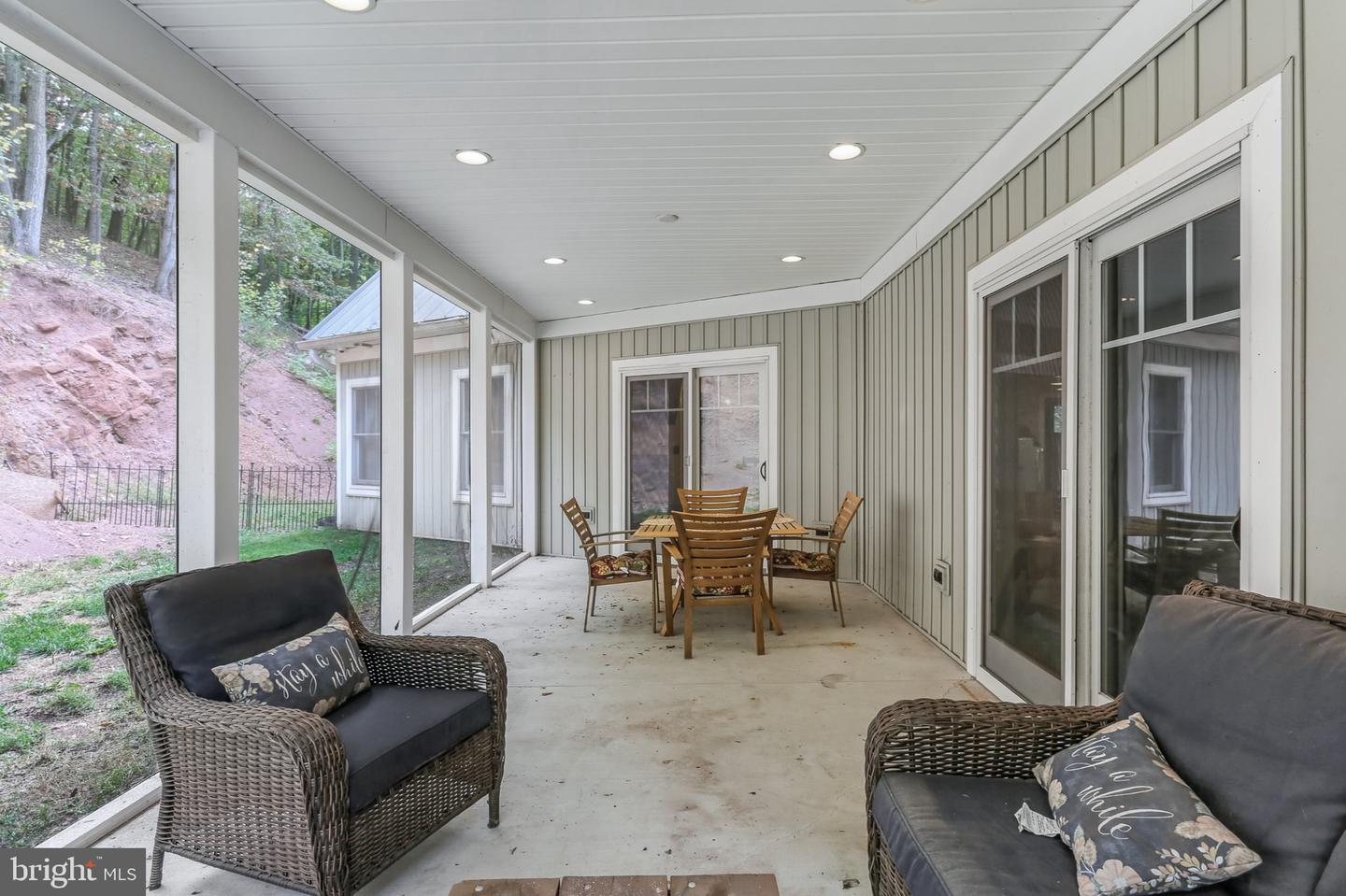 6 Maple Grove Rd Property Photo 60
