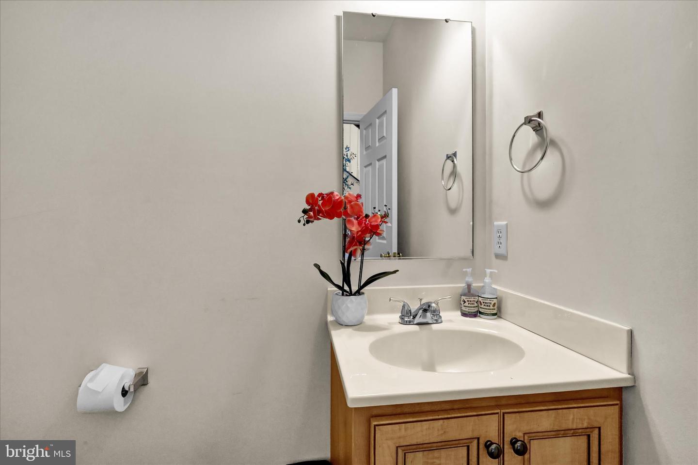 121 Great Bend Way Property Photo 12