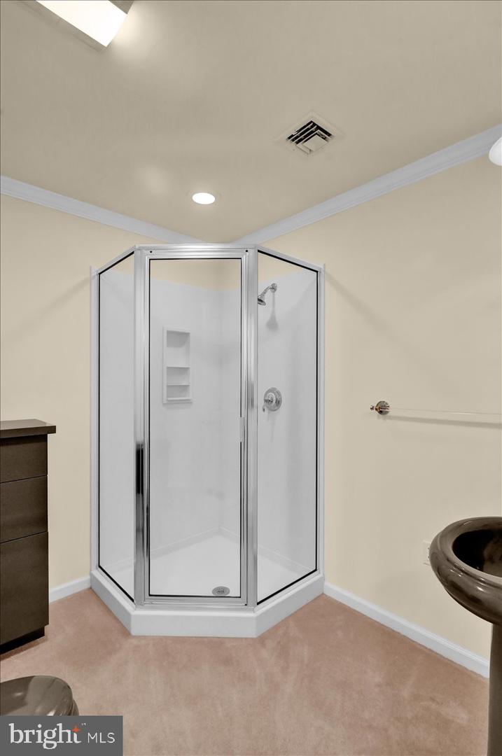 34 Hessian Blvd Property Photo 55
