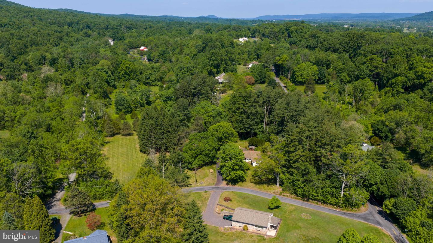 1421 Coldsprings Rd Property Photo 24