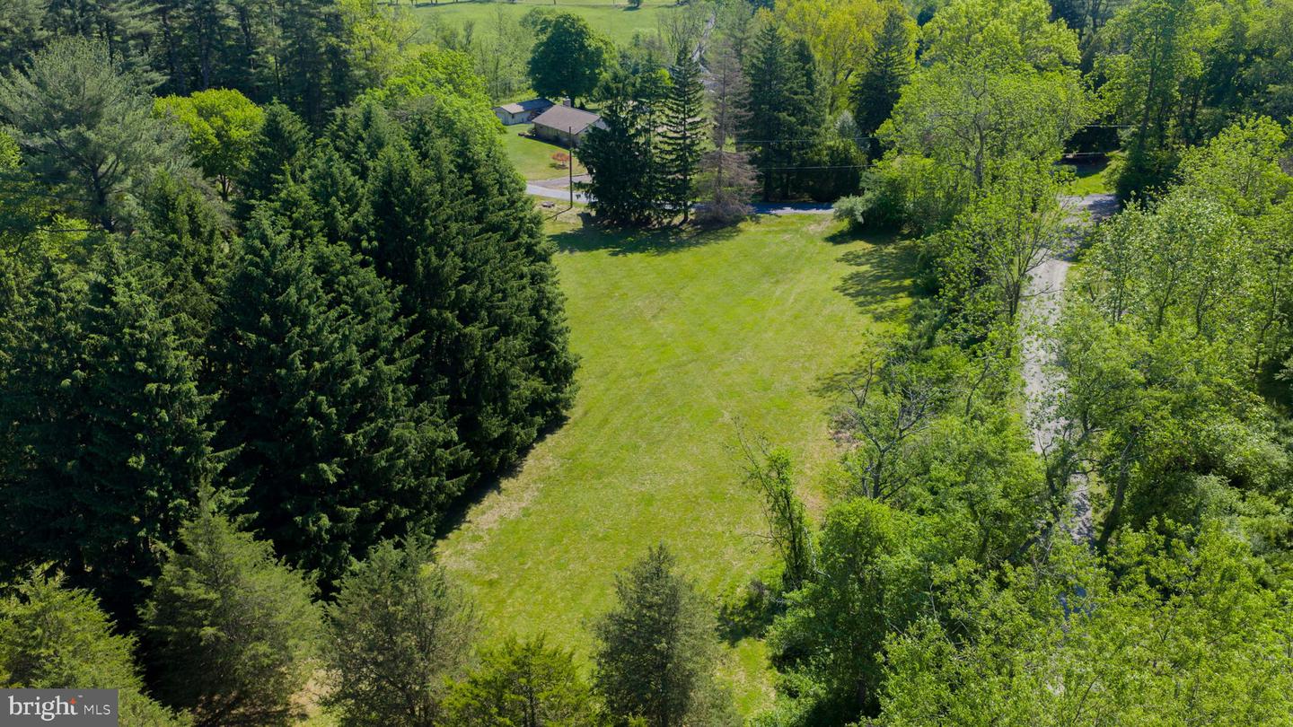 1421 Coldsprings Rd Property Photo 31