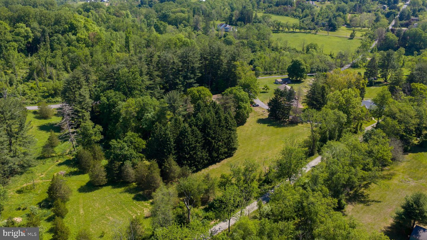 1421 Coldsprings Rd Property Photo 32