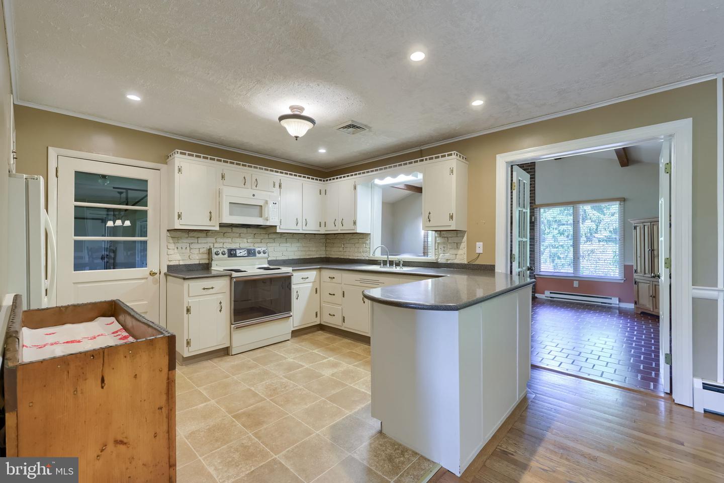 1421 Coldsprings Rd Property Photo 40