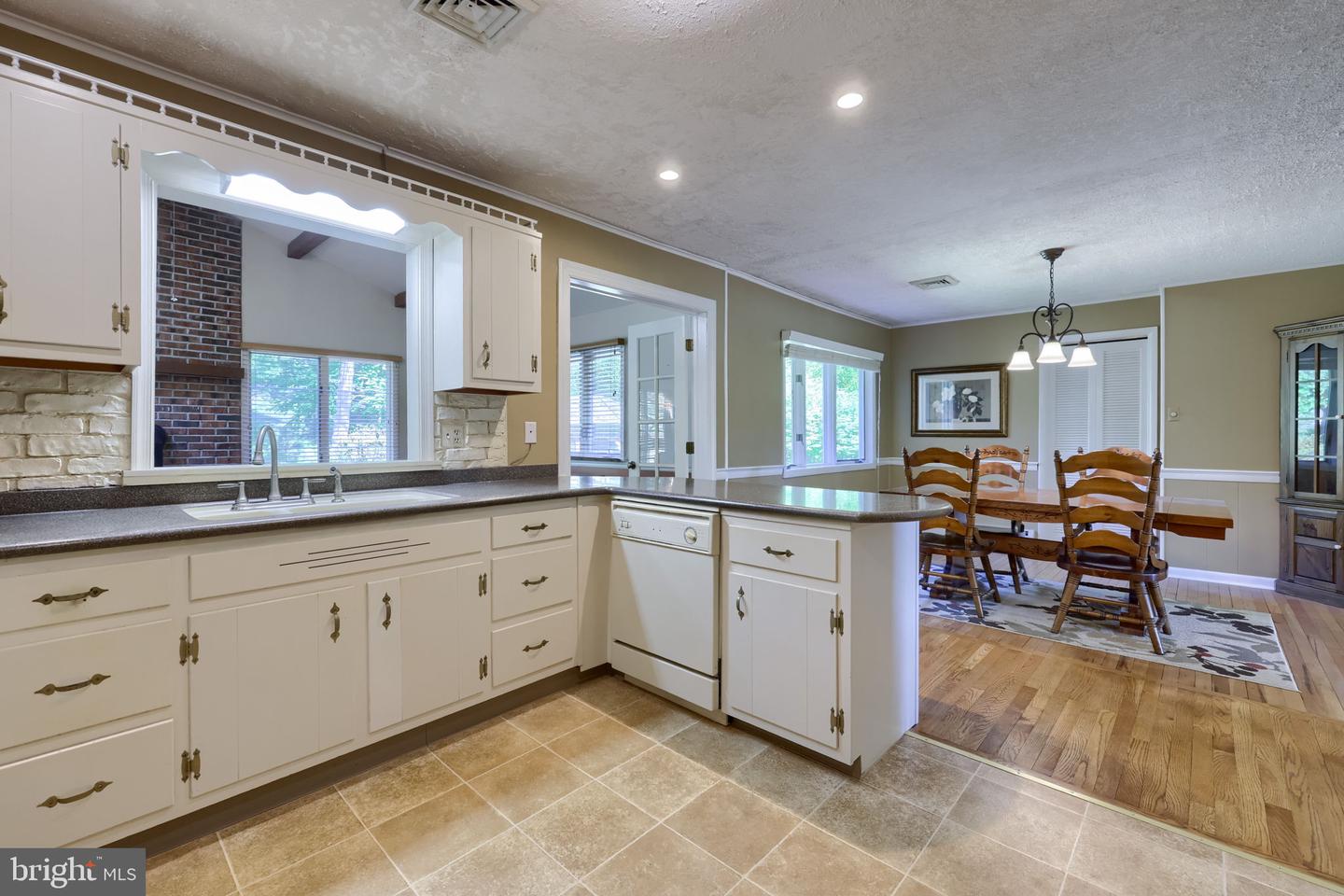 1421 Coldsprings Rd Property Photo 43