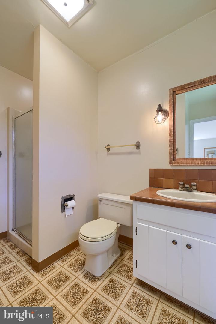 1421 Coldsprings Rd Property Photo 62