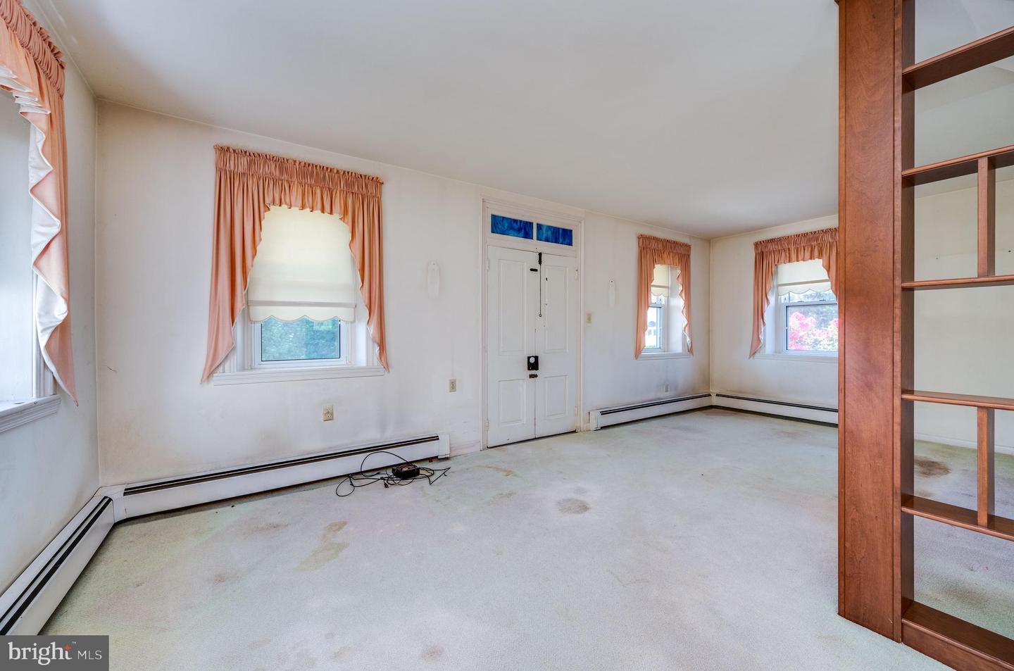 3577 State Hill Rd Property Photo 8
