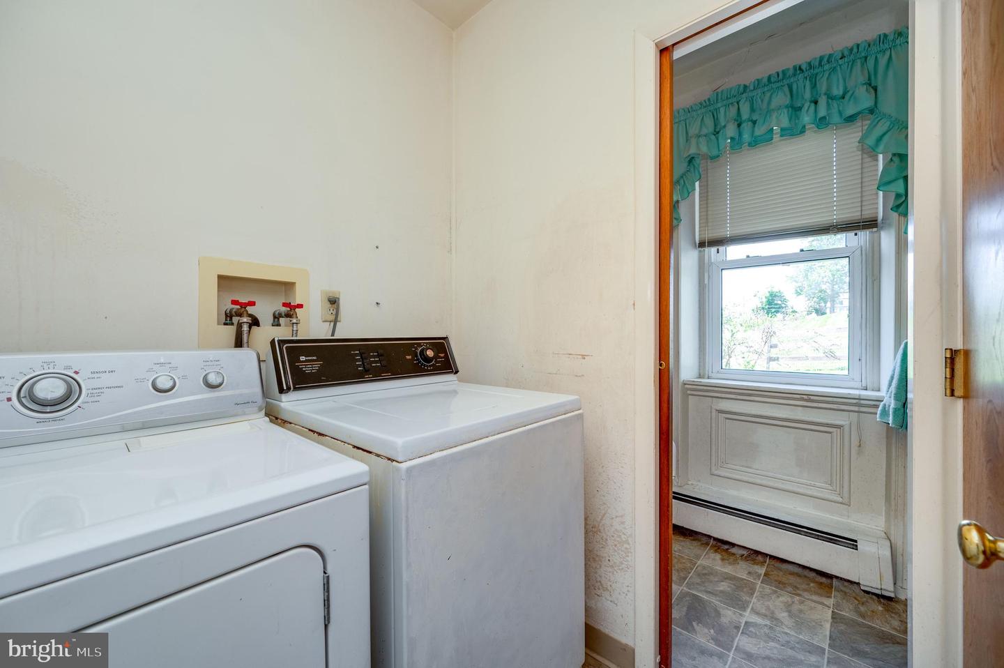 3577 State Hill Rd Property Photo 13