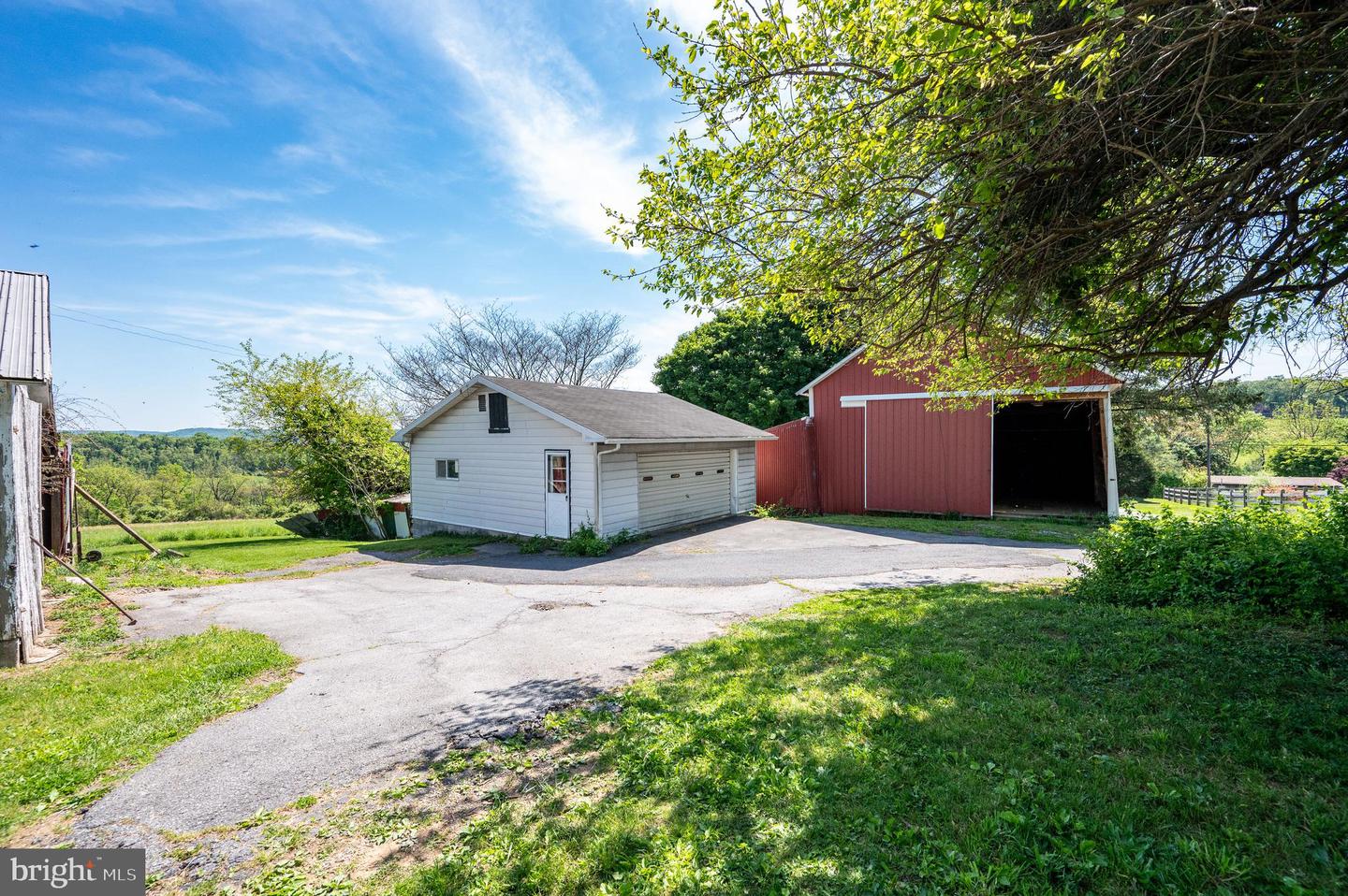3577 State Hill Rd Property Photo 32