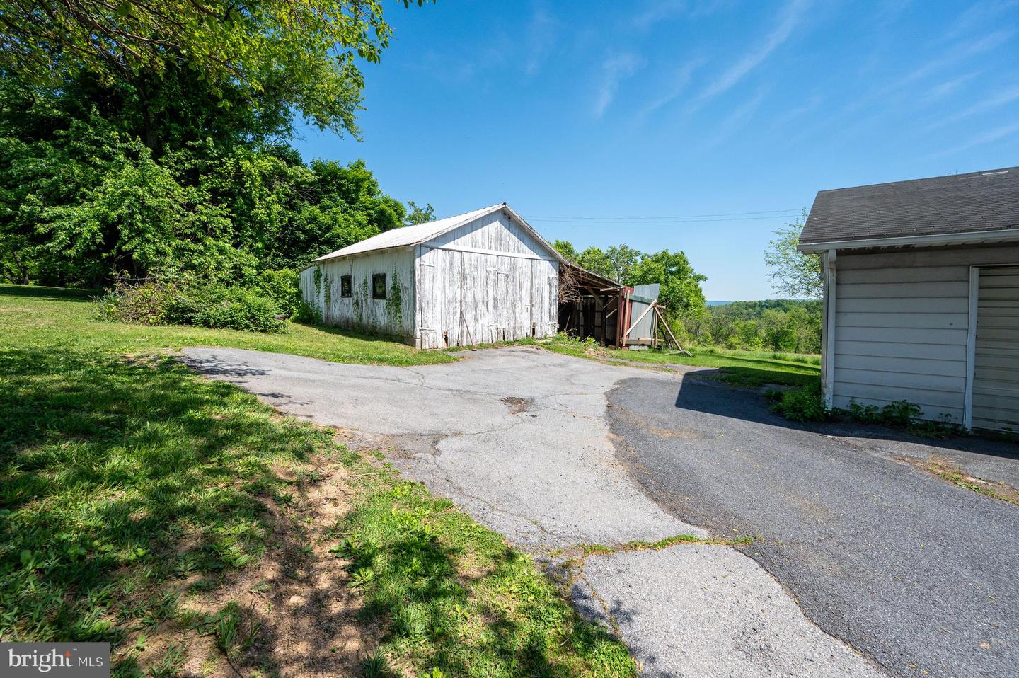 3577 State Hill Rd Property Photo 35