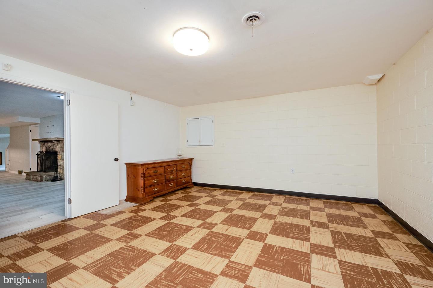 400 Friedensburg Rd Property Photo 28