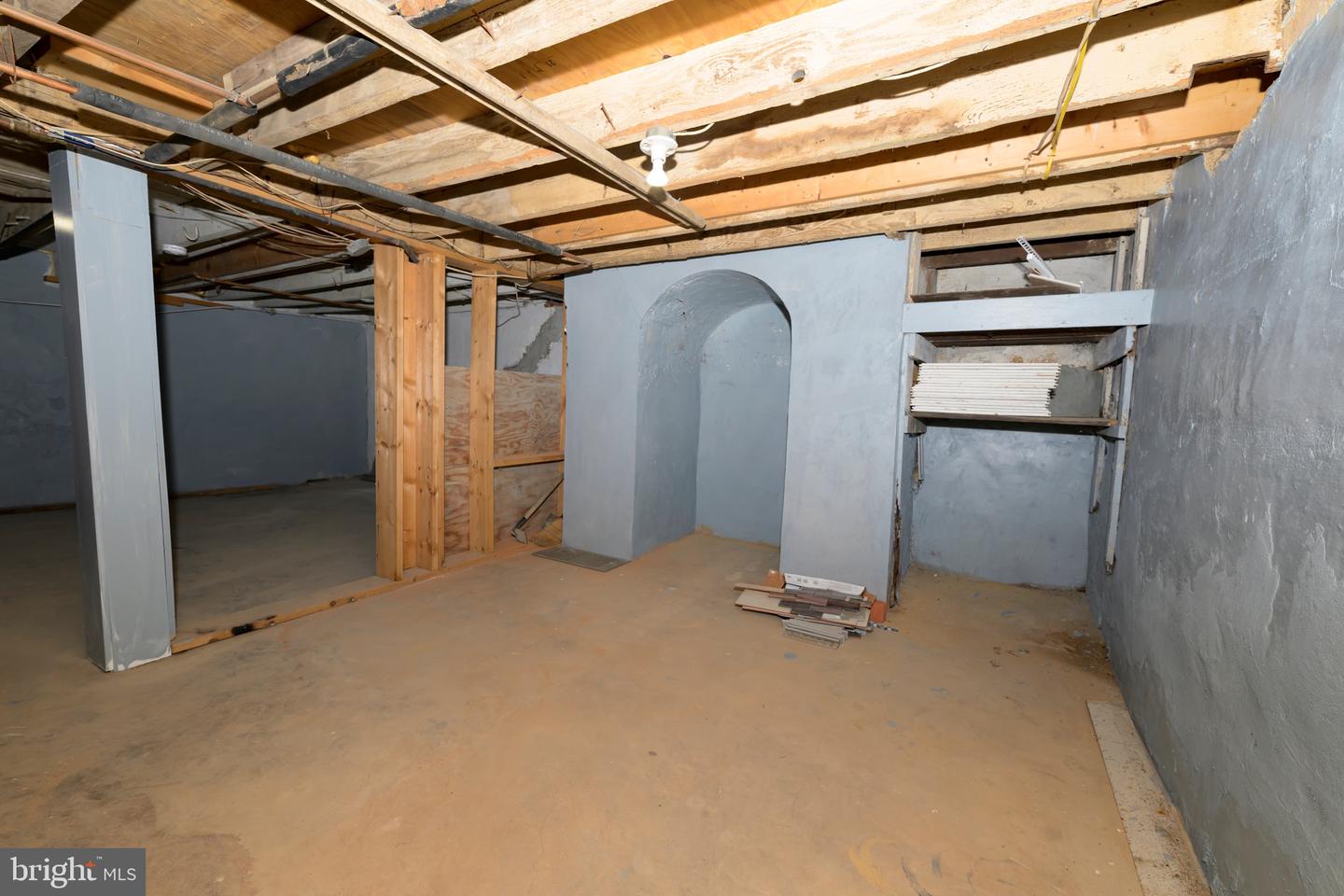 230 N Main St Property Photo 34