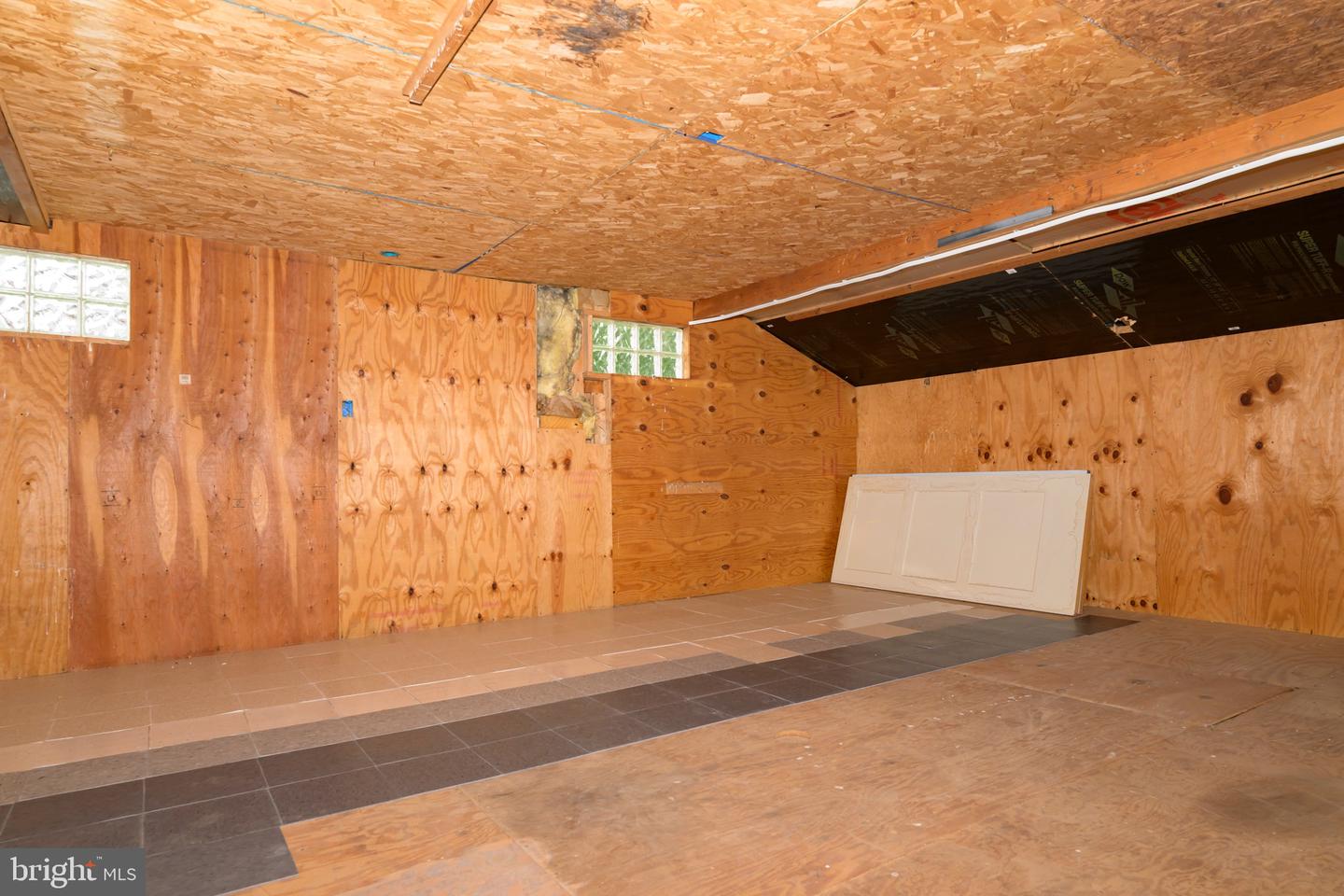 230 N Main St Property Photo 41