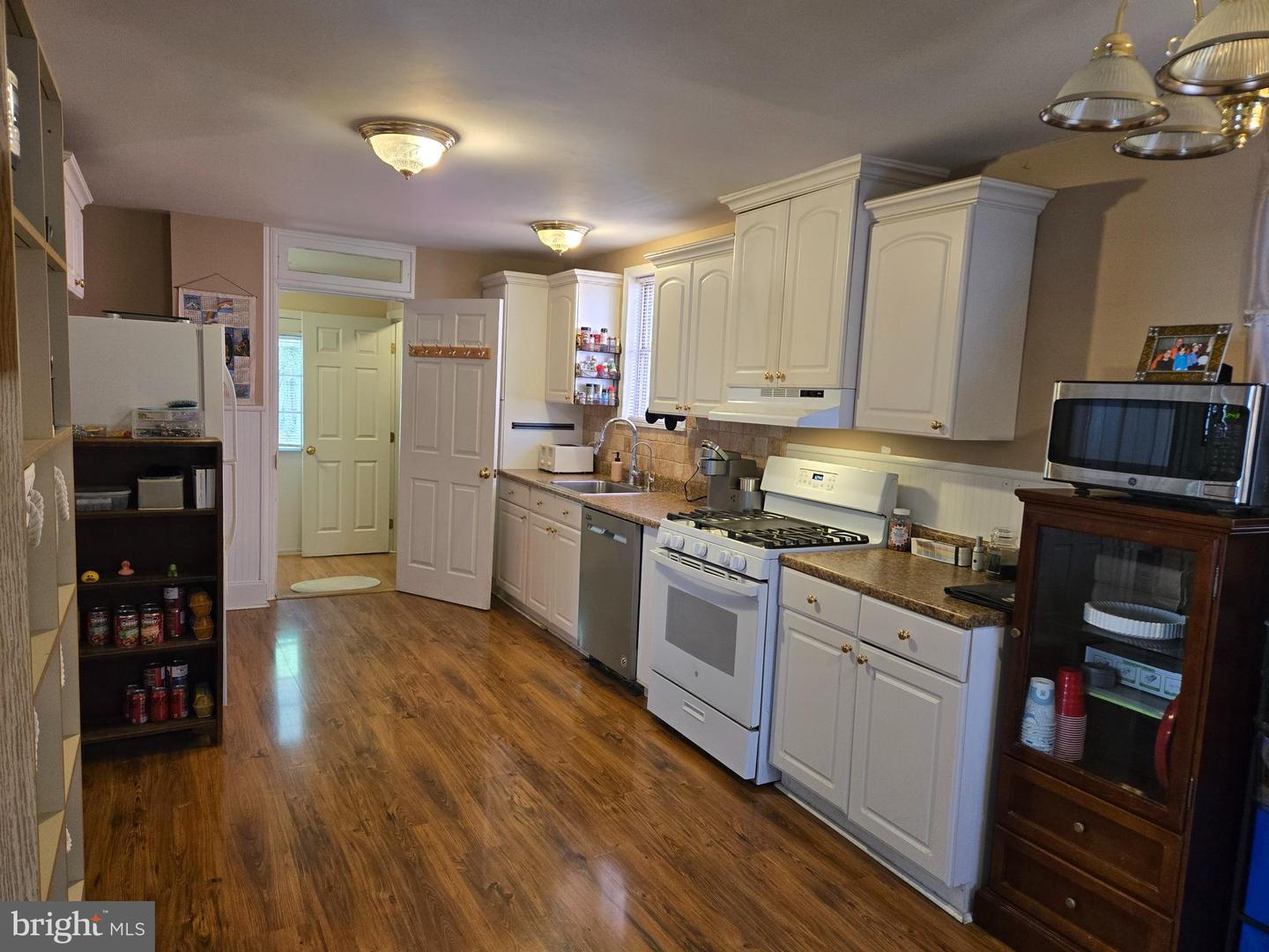 24 S Hull St Property Photo 6