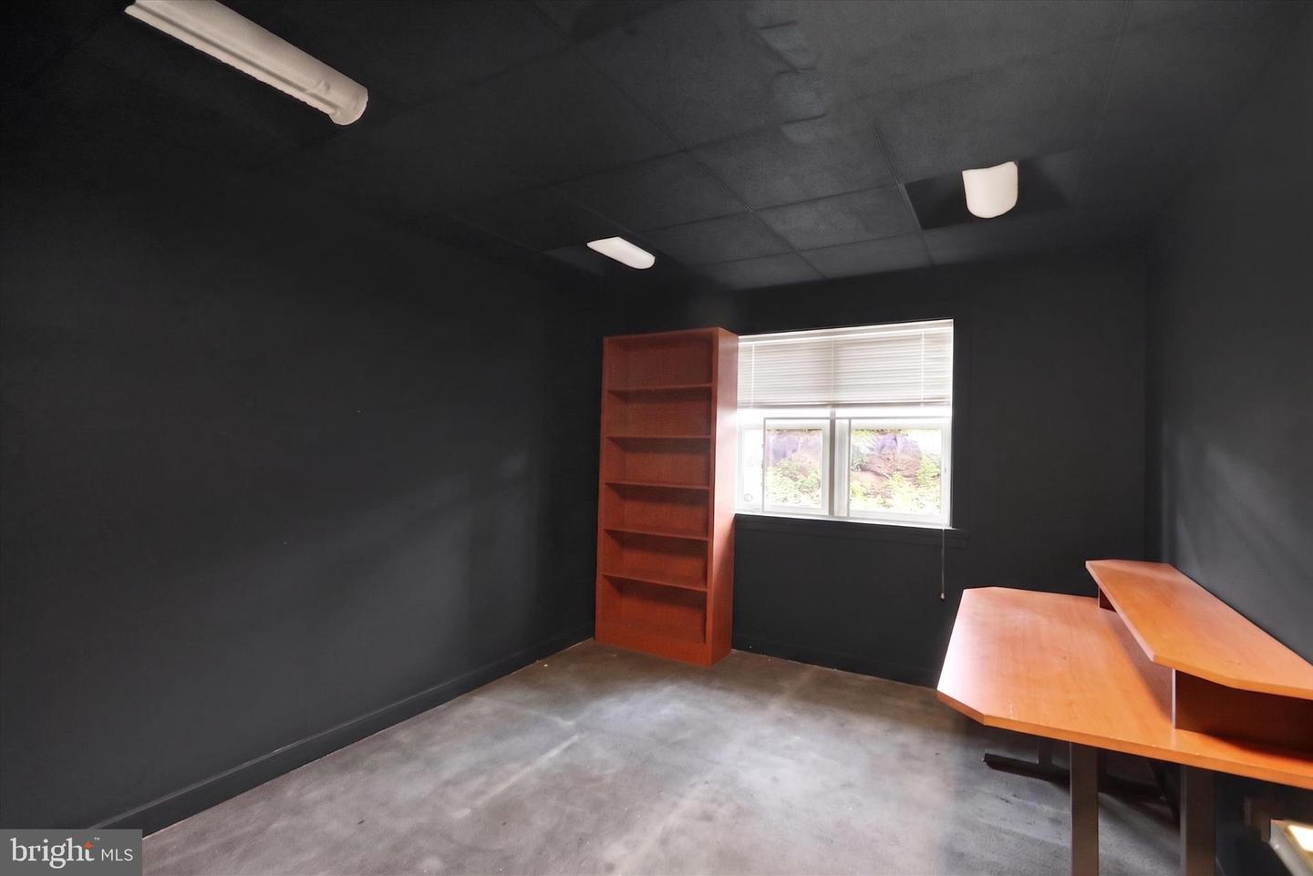 2125 Portland Property Photo 11