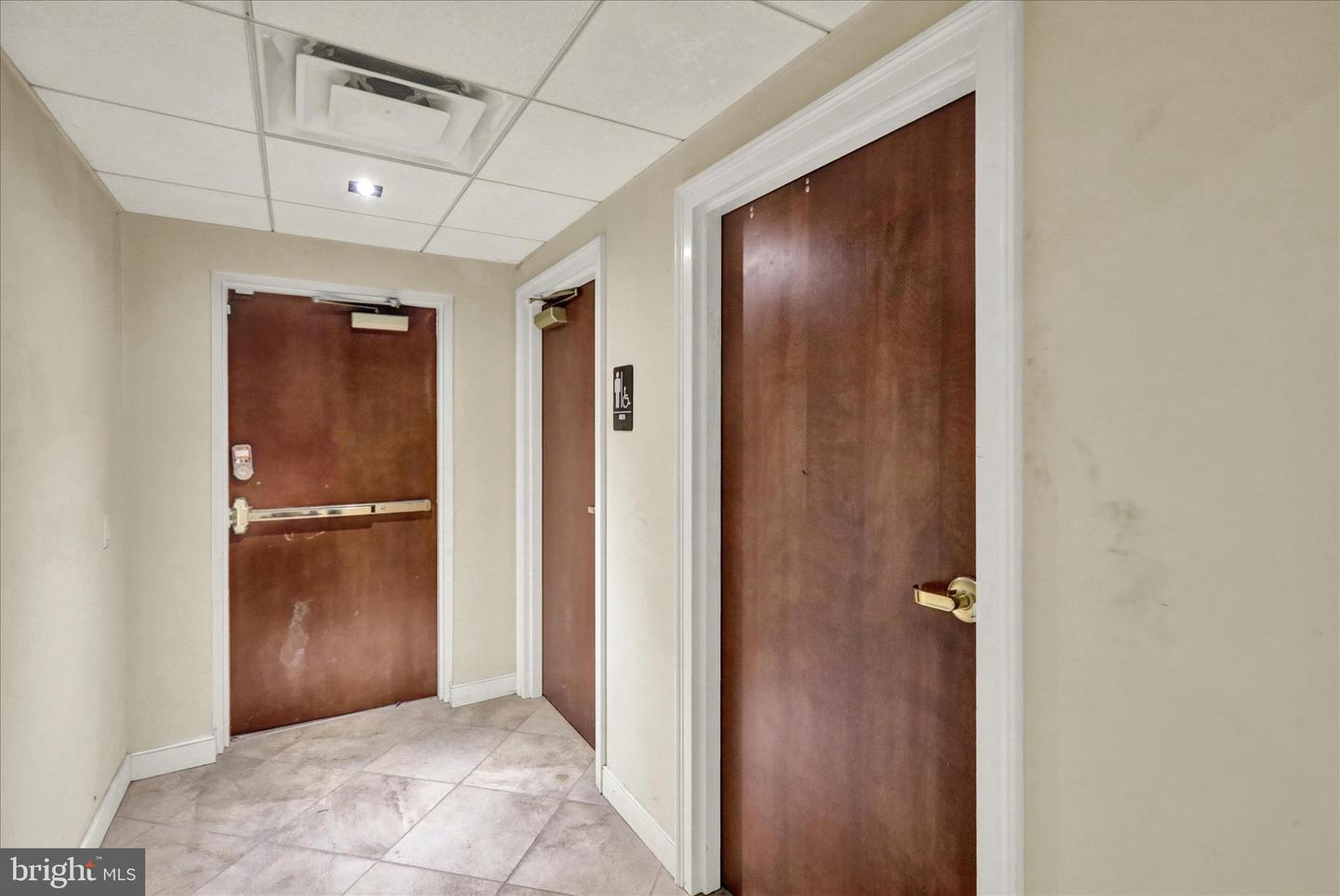 2125 Portland Property Photo 14