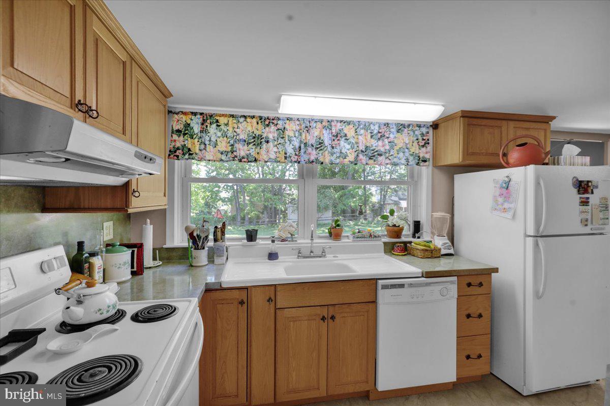 522 Florida Ave Property Photo 12