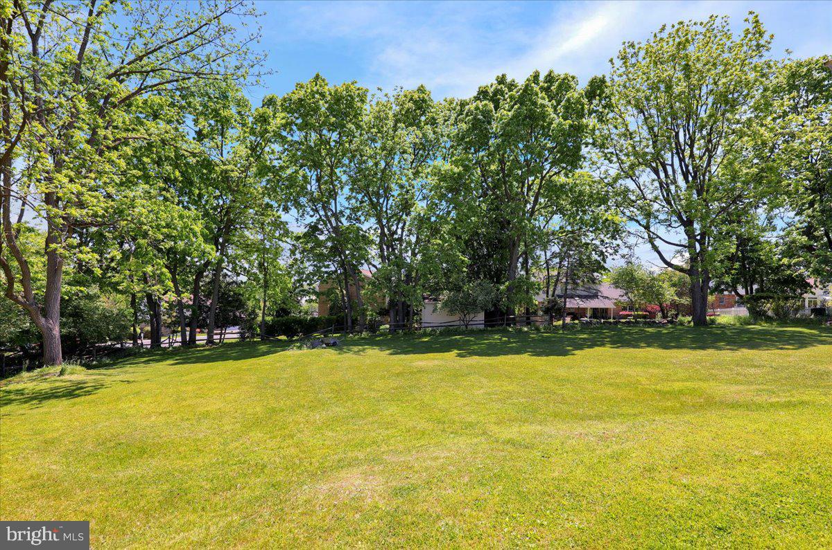 522 Florida Ave Property Photo 31