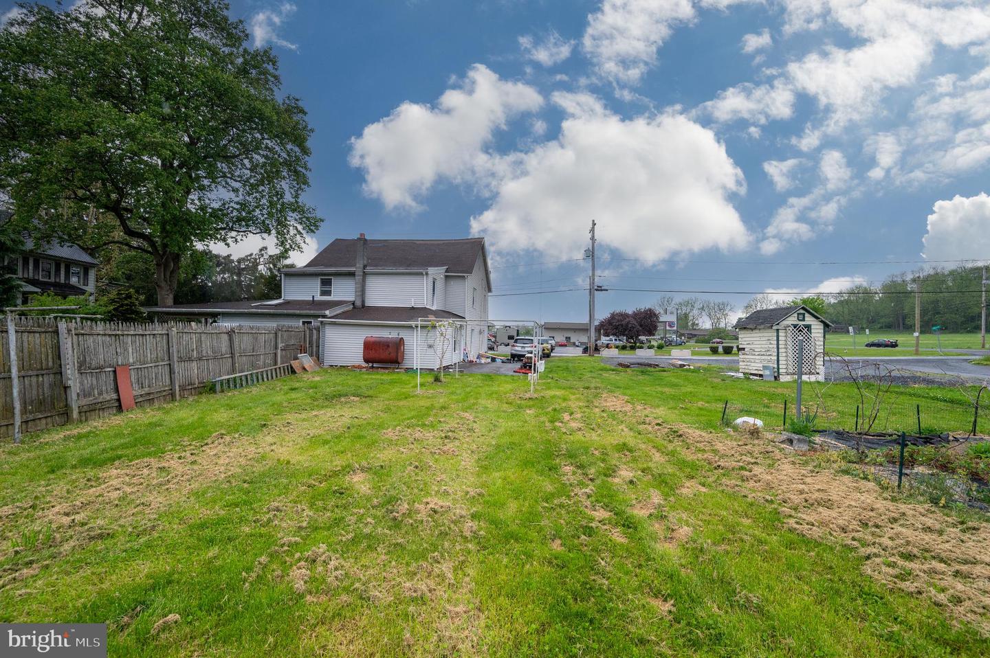 467 Hill Rd Property Photo 35