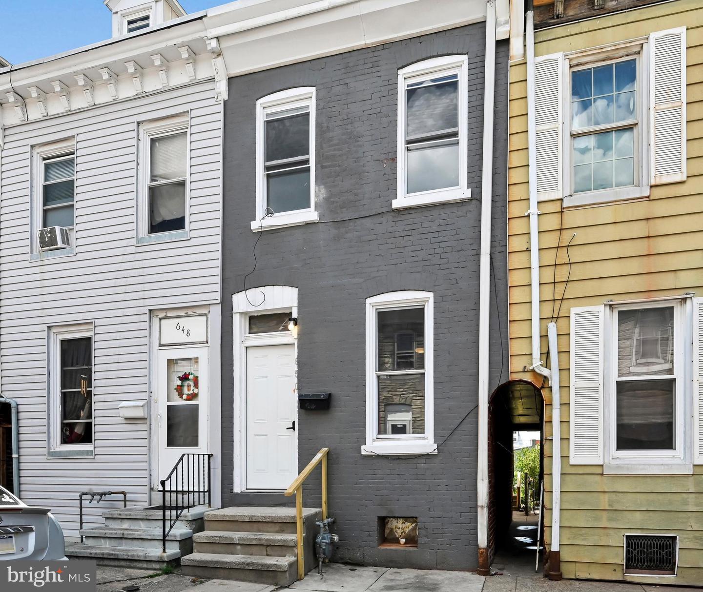 650 Mulberry St Property Photo 3