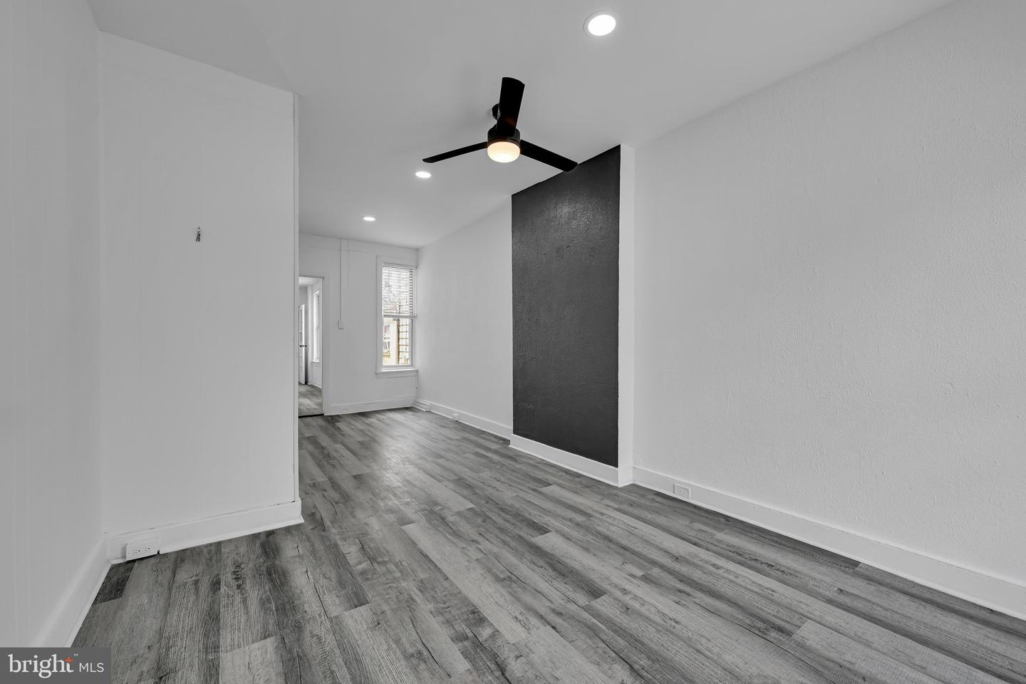 650 Mulberry St Property Photo 8