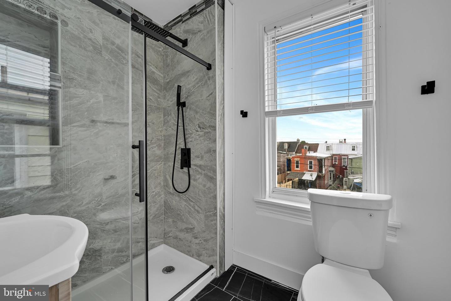 650 Mulberry St Property Photo 18