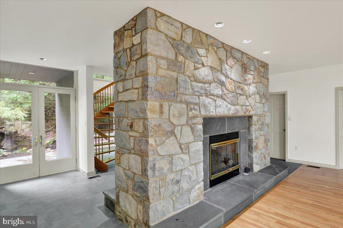 8 Wyndham Hill Dr Property Photo 16
