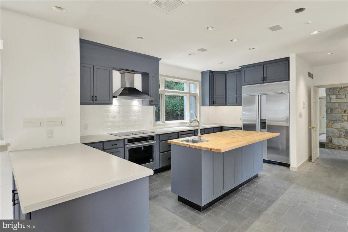 8 Wyndham Hill Dr Property Photo 24