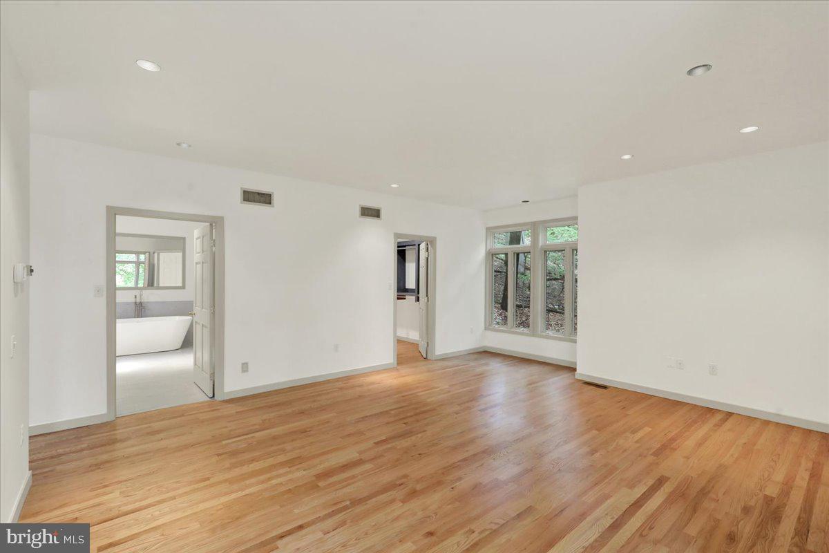 8 Wyndham Hill Dr Property Photo 35