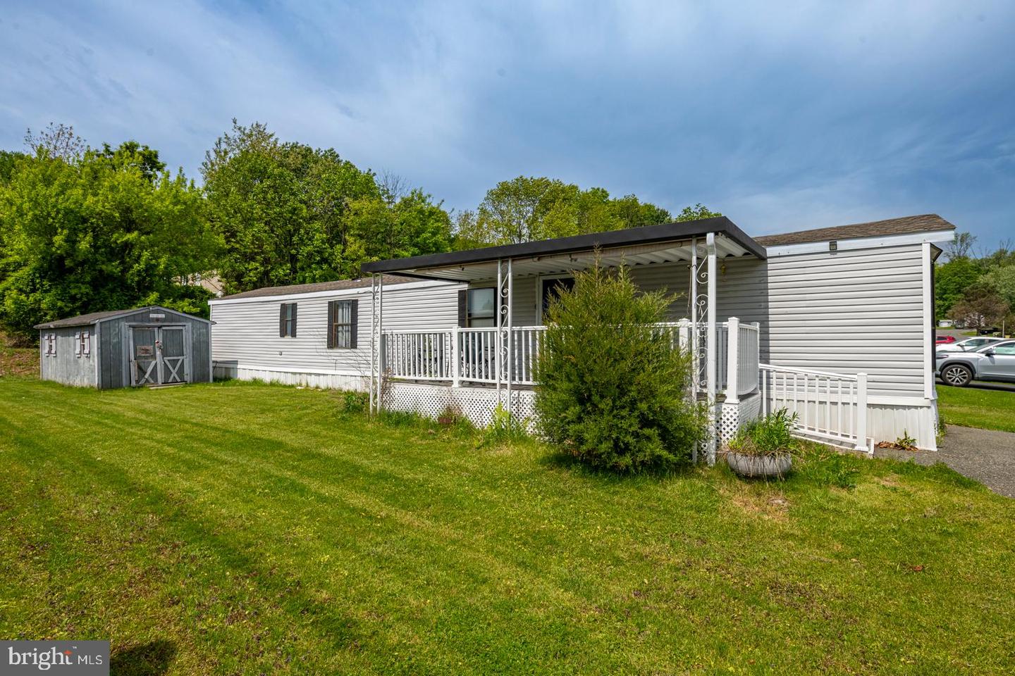 74 SOUTHWICK DR