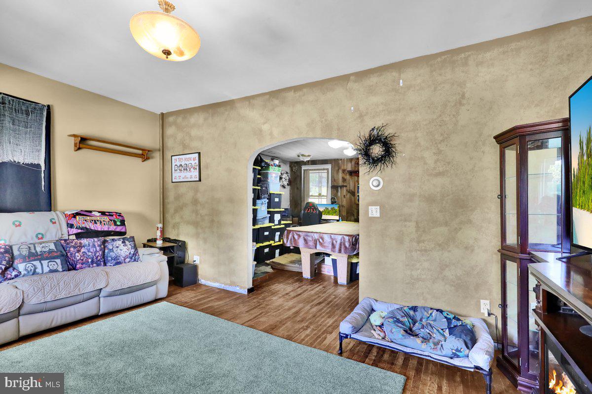 28 E Front St Property Photo 13