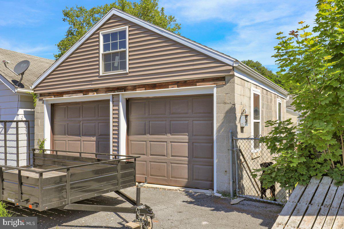 28 E Front St Property Photo 19