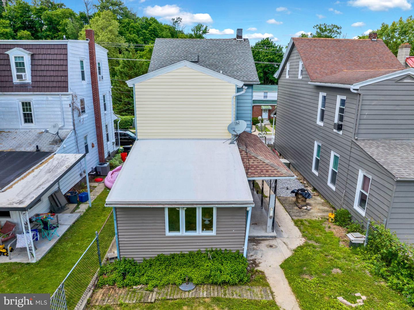 28 E Front St Property Photo 30