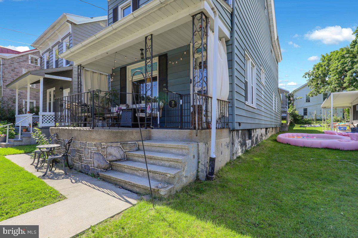 28 E Front St Property Photo 34