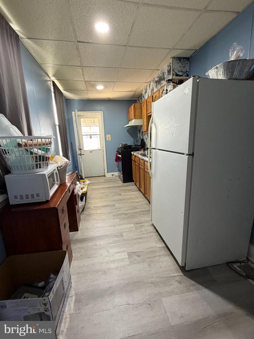 324 Spring Garden St Property Photo 5