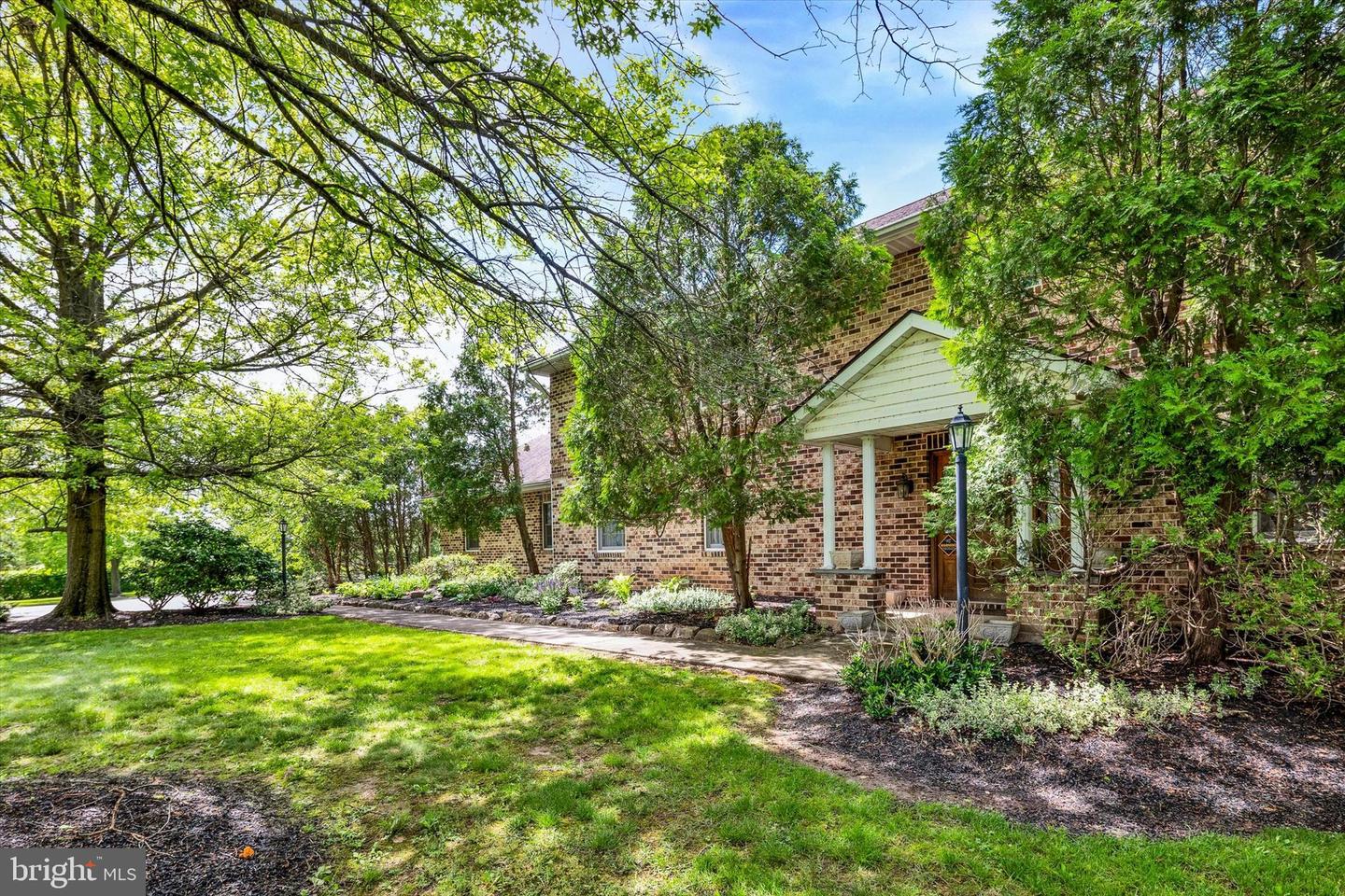 395 Monocacy Hill Rd Property Photo 3