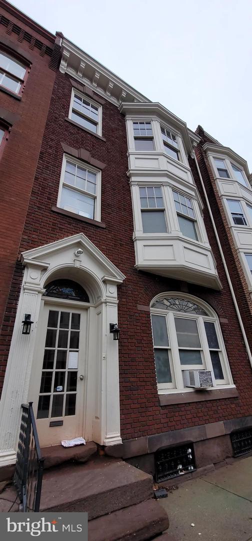415 Walnut St Property Photo 1