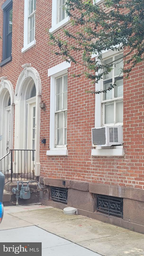 428 Walnut St Property Photo 6