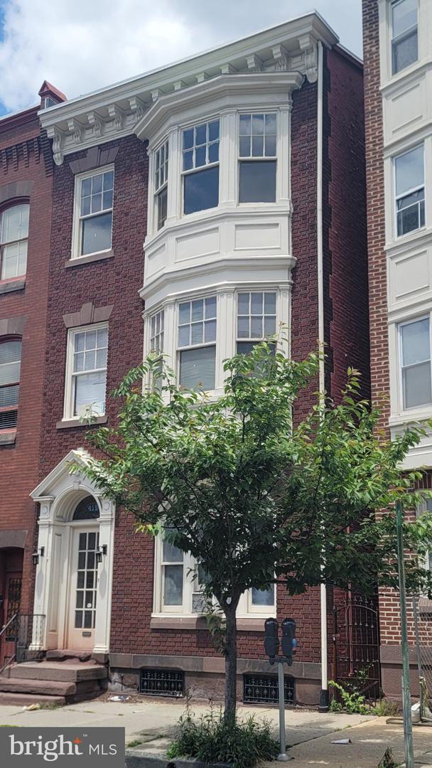 428 Walnut St Property Photo 10