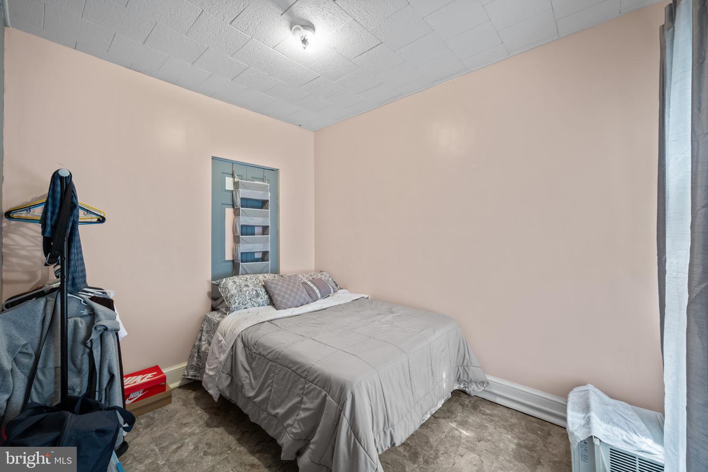 131 Pear St Property Photo 11
