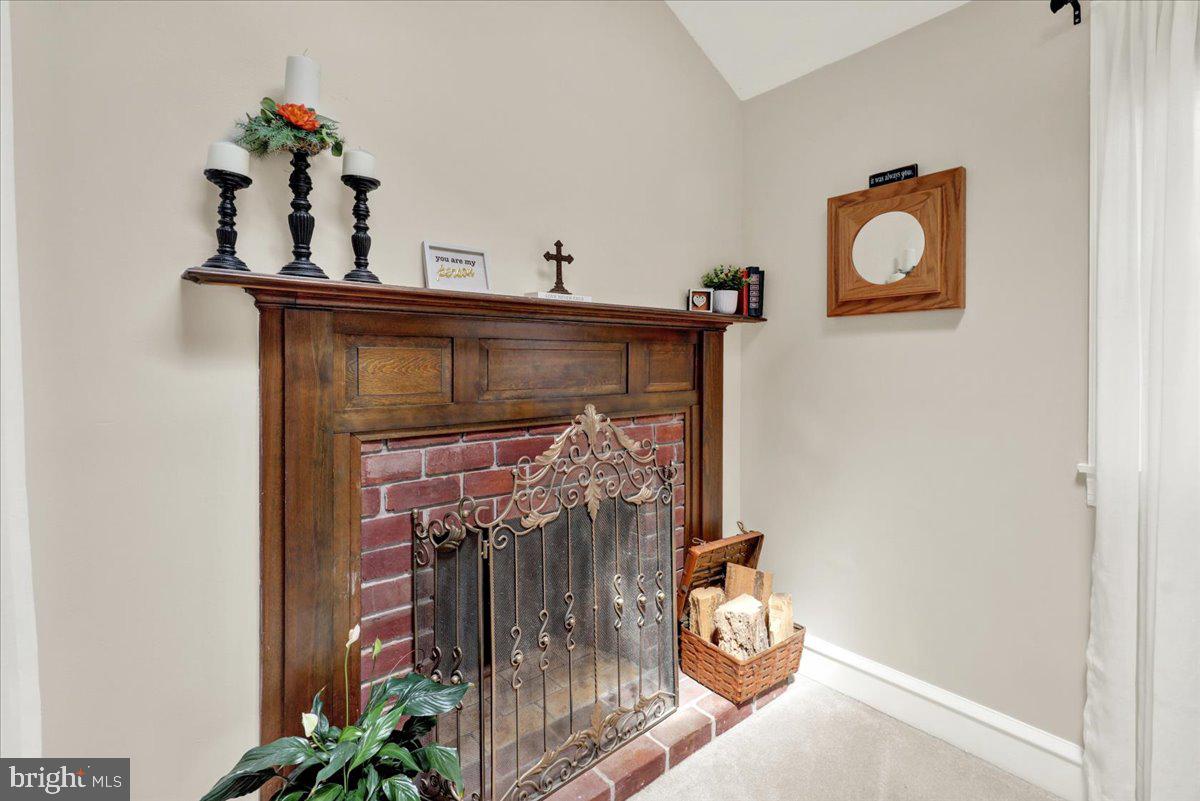 8 Tudor Ct Property Photo 31