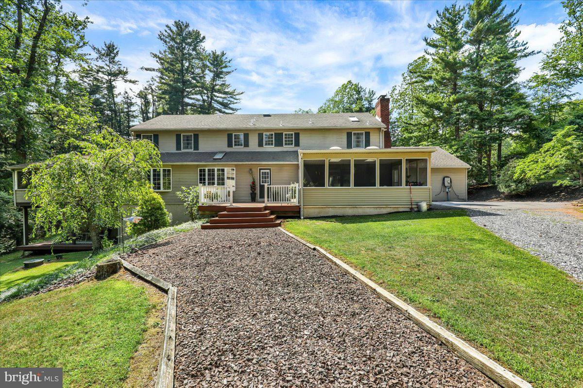 8 Tudor Ct Property Photo 69