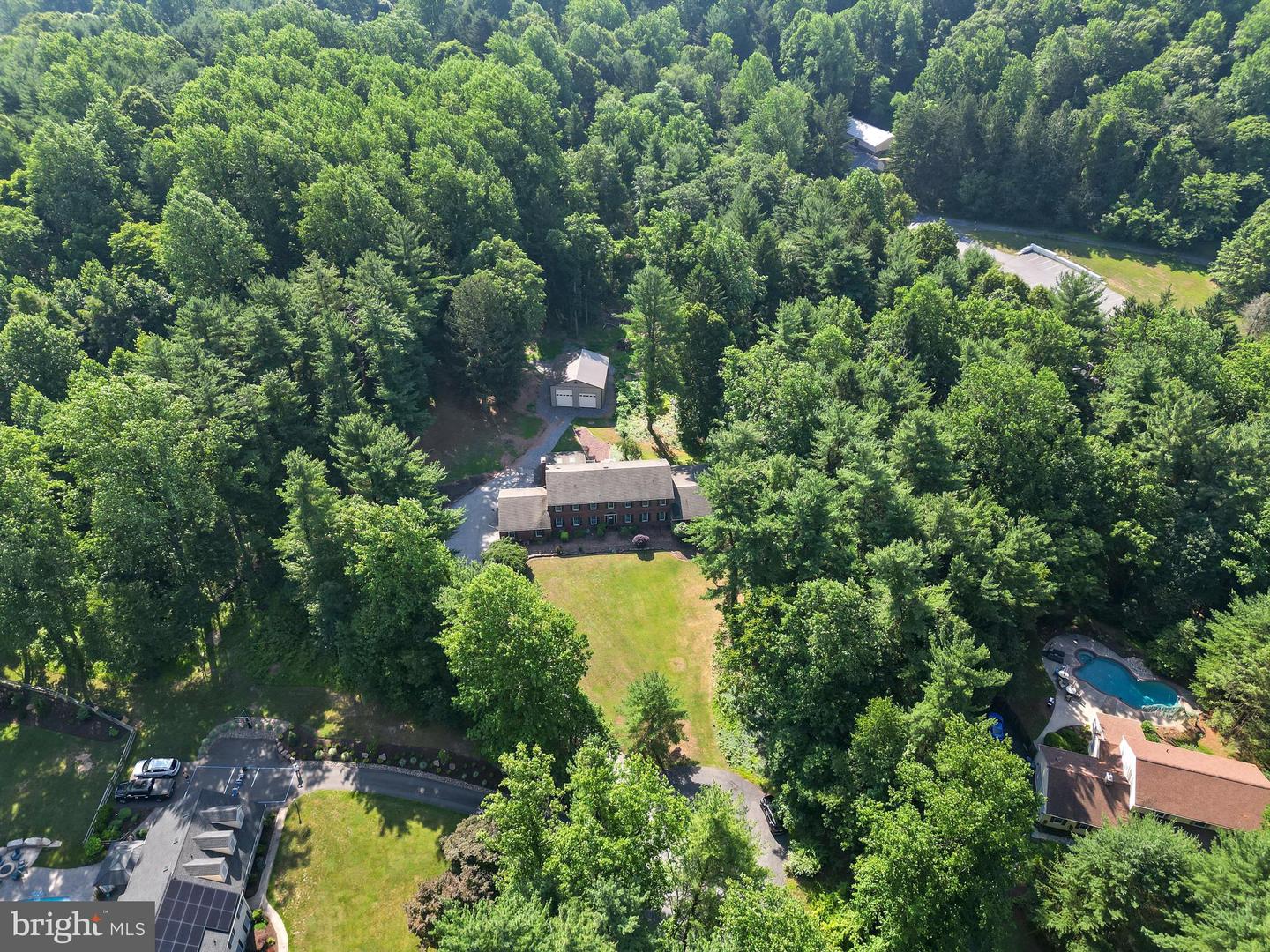 8 Tudor Ct Property Photo 71