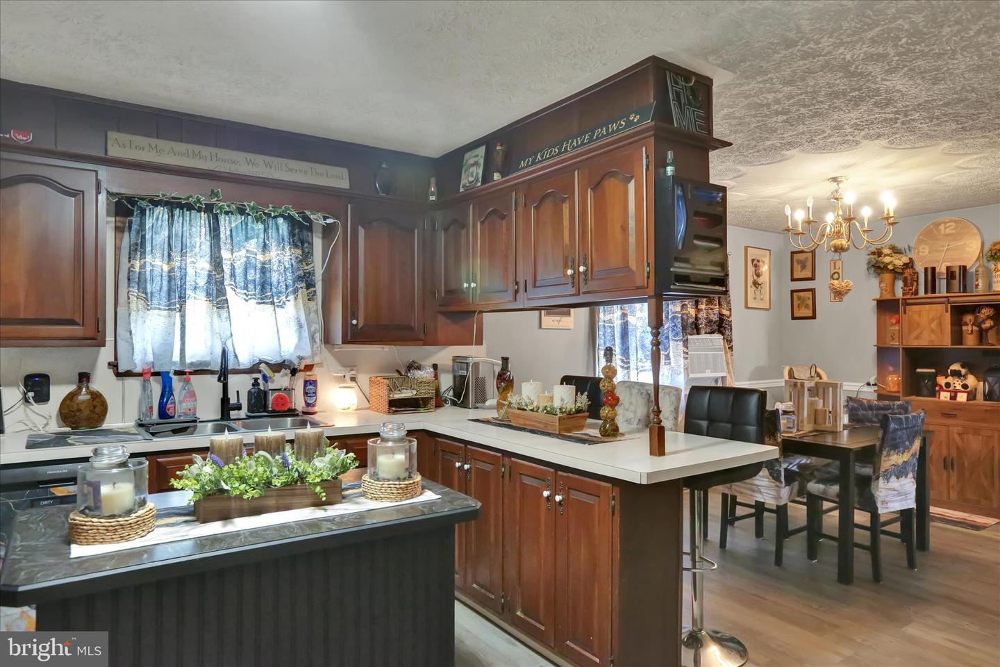 88 Spruce Ave Property Photo 34