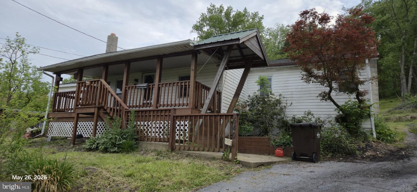 640 Walnut Rd Property Photo 1