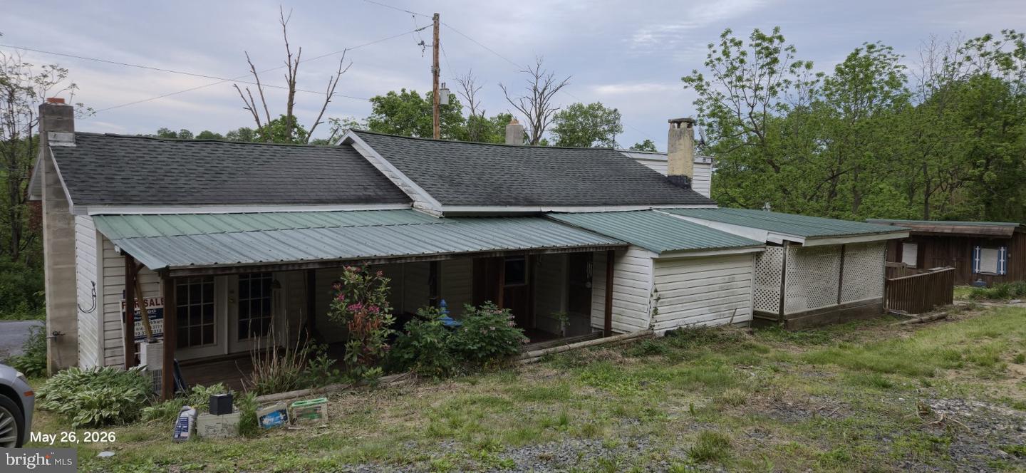 640 Walnut Rd Property Photo 2