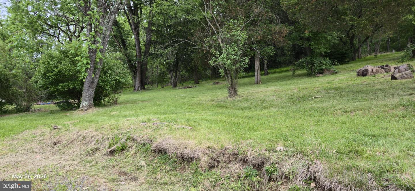 640 Walnut Rd Property Photo 12