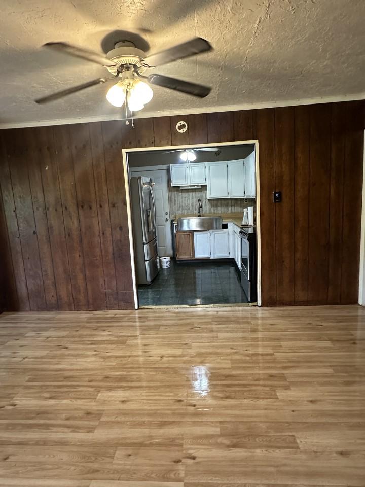 640 Walnut Rd Property Photo 19