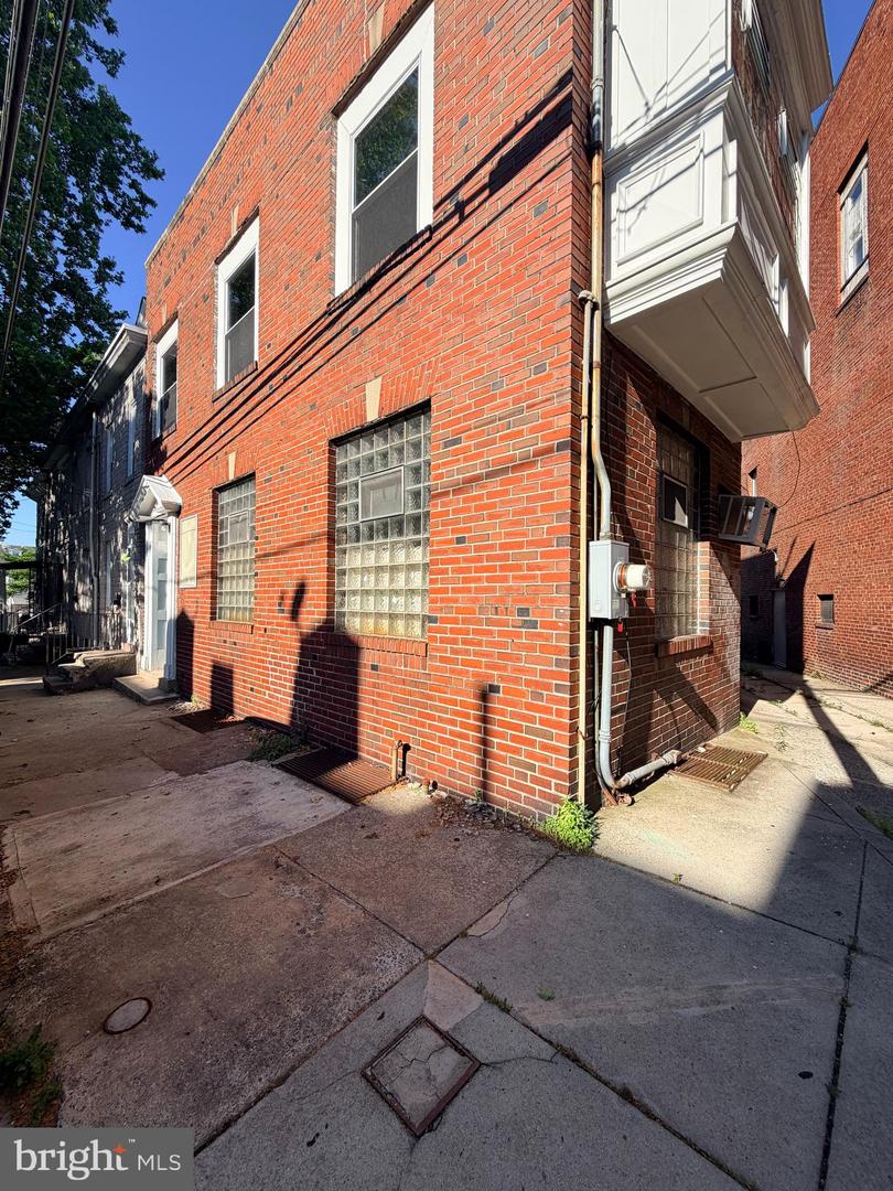 226 Orange St Property Photo 5