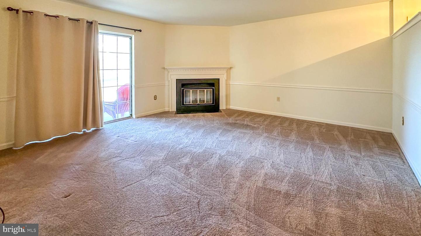 109 Valley Greene Cr Property Photo 4